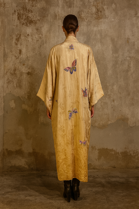 Mariposa, 40 silk damask ombré butterfly embroidered kimono