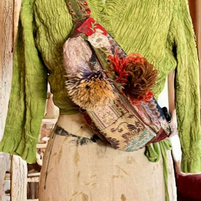 Mimi, reworked 80s crossbody bag