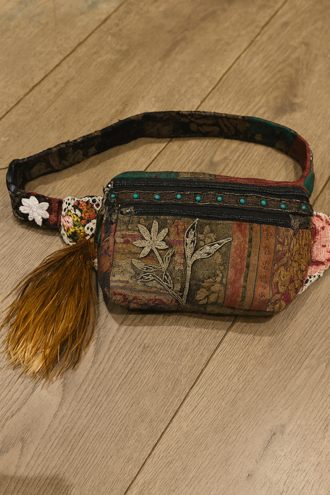 Mimi, reworked 80s crossbody bag