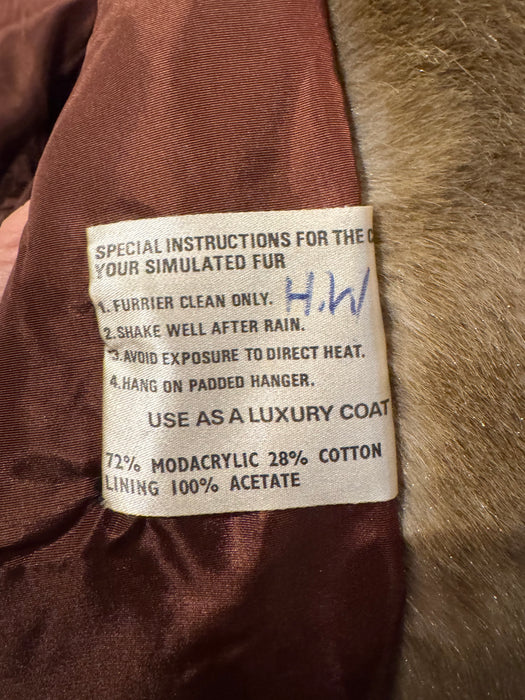 Blondie, 40s faux fur blonde jacket