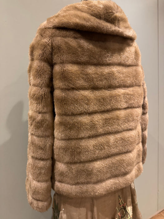 Blondie, 40s faux fur blonde jacket