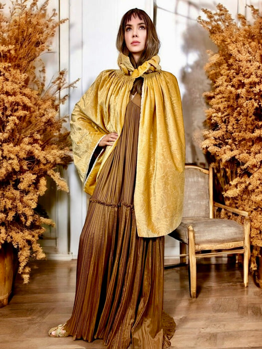 Virginia, 20s butter yellow damask velour cape