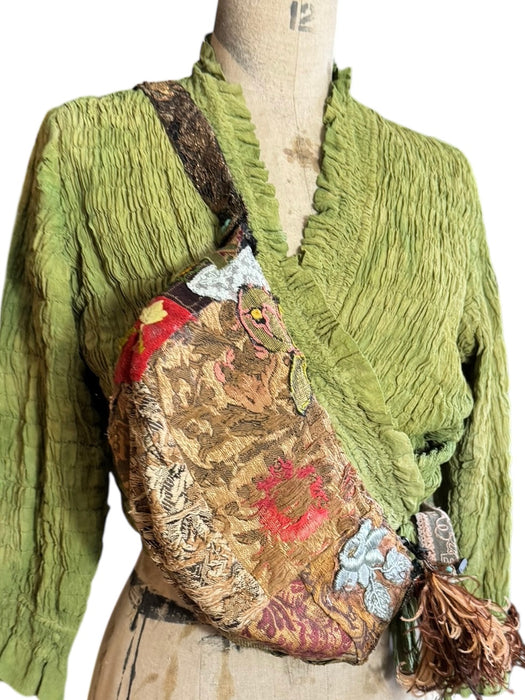 Omnia, reworked 80s half moon cross body bag