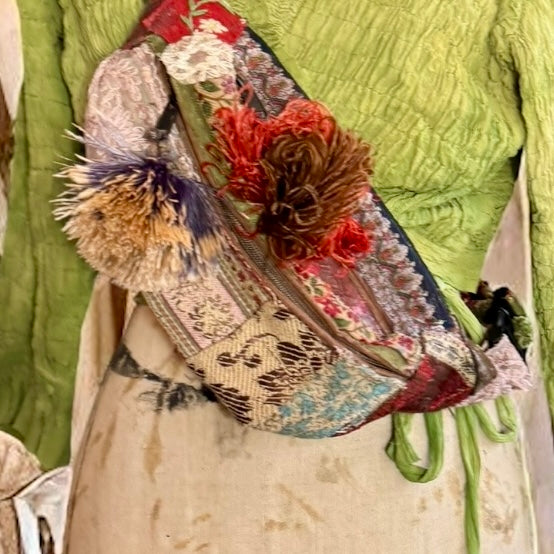 Mimi, reworked 80s crossbody bag