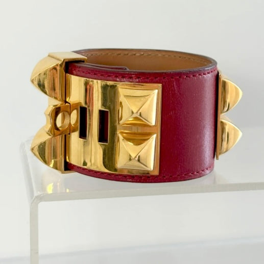 Hermés, collier de chien leather burgundy bracelet