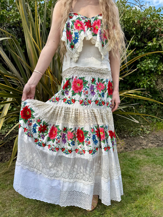 Calico, 40s reworked Mexican floral and lace embroidered dress