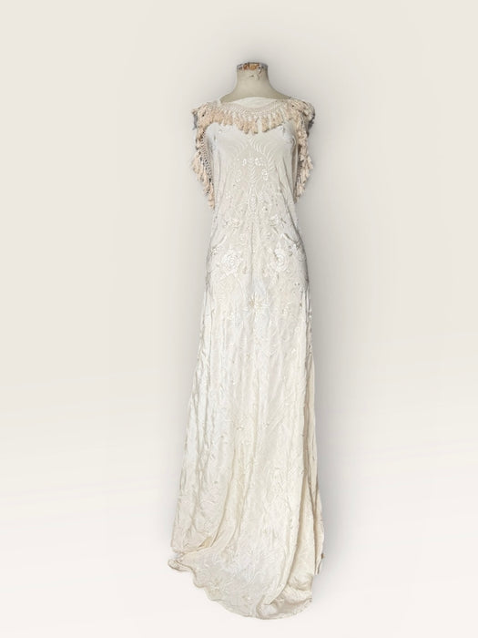 Odette, reworked 20s cream silk embroidered piano shawl