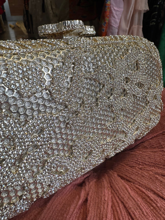 Badia, Y2K crystal floral silver filigree clutch