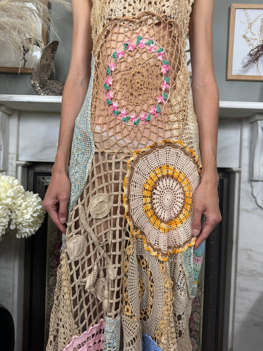 Omnia, vintage floral crochet long dress