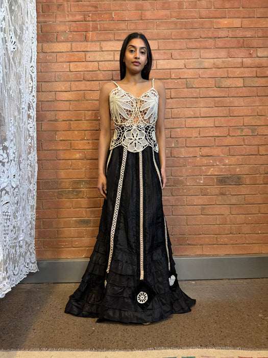 Frida, Victorian monochrome dress