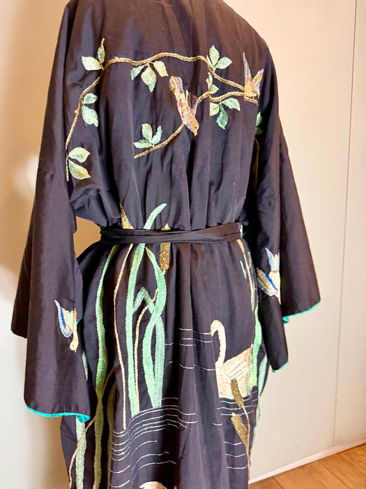 Plume, 40s silk embroidered Japanese Kimono