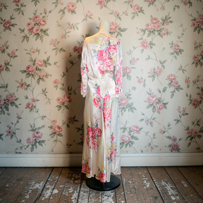 Hay, 1930s silk floral robe with front buttons