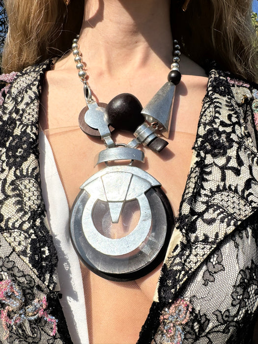 Jill, Modernist 70s metal and glass statement necklace