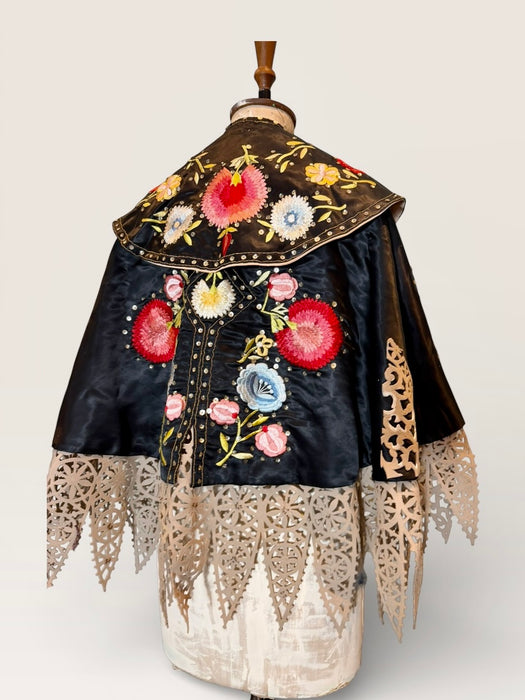 Drew, 30s Matador style Trajes de Luces embroidered and sequins cape