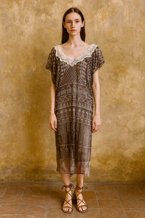 Morgana, 20s Assuit and lace asymmetric dress