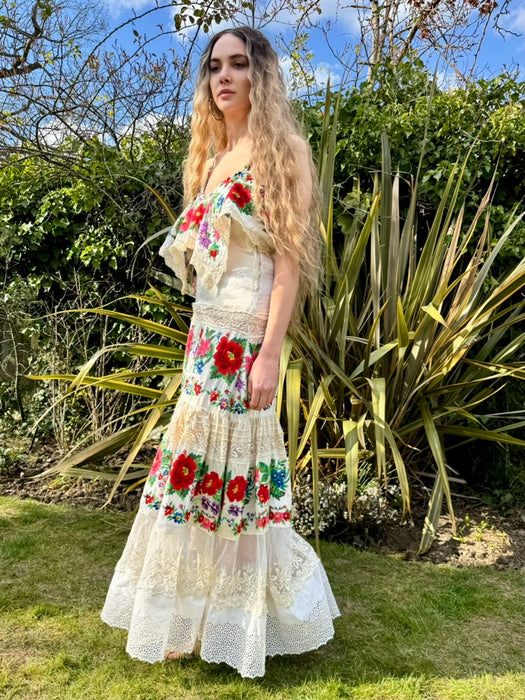 Calico, 40s reworked Mexican floral and lace embroidered dress