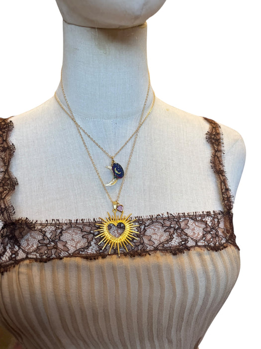 Ash, vintage 14c gold heart burst and droplet on a gold 14c chain