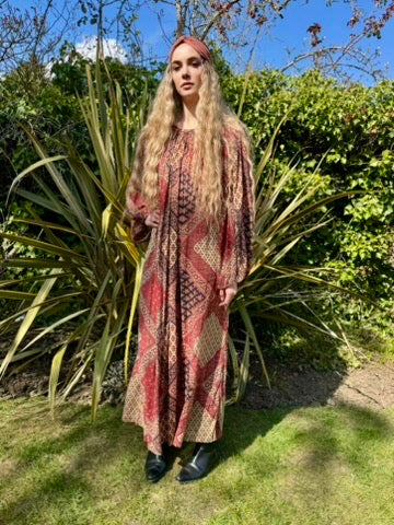 Bougie, 70s Indian cotton block print dress