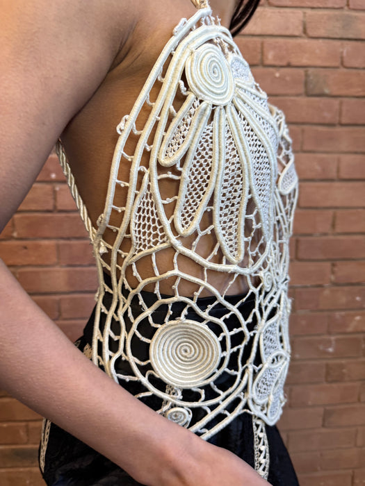 Frida, Victorian monochrome dress