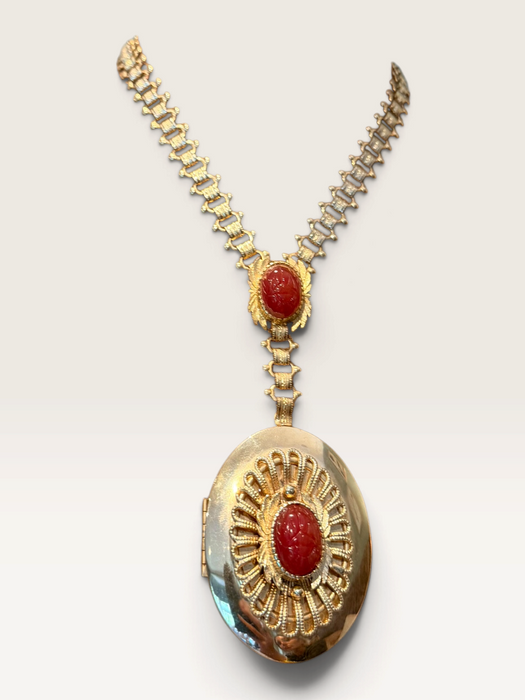Jasmir, 1940s signed Hobe locket necklace with Carnelian stone