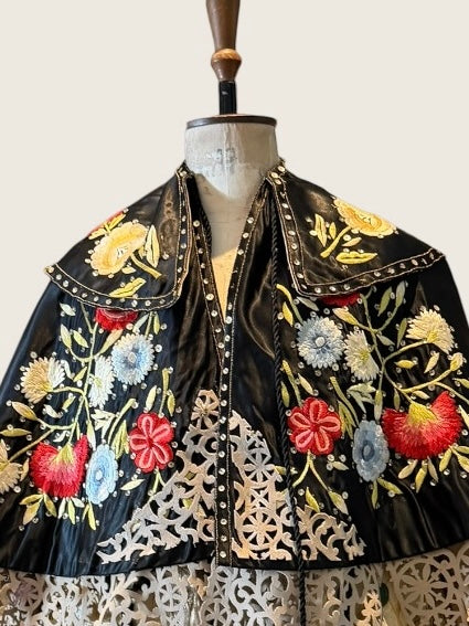 Drew, 30s Matador style Trajes de Luces embroidered and sequins cape