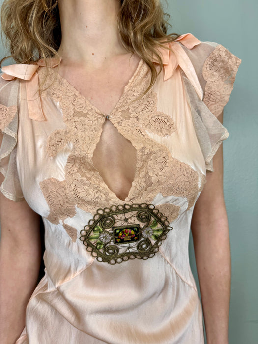 Aura, 30s light pink silk, lace and net frill dress