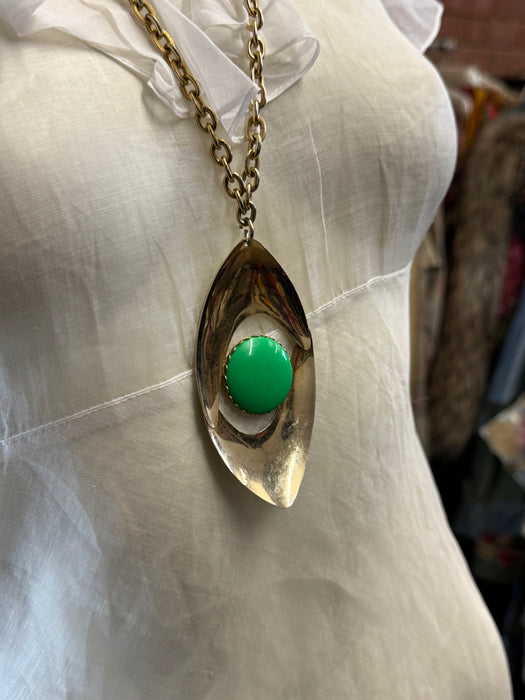 Montse, 70s green eye gold metal necklace