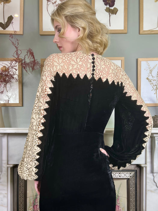 Amalia, 30s velvet and cream lace dress