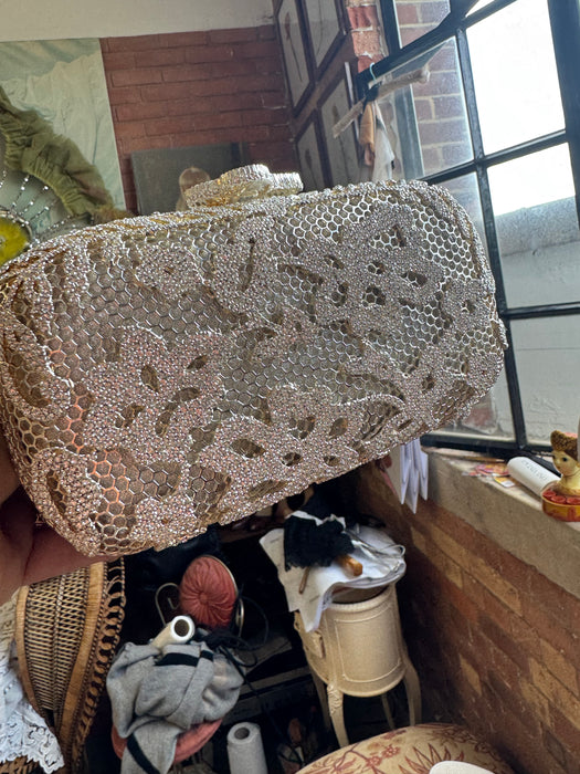 Badia, Y2K crystal floral silver filigree clutch