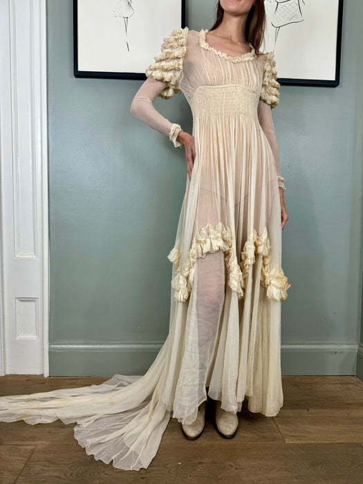 Yana, original 30s cream gown