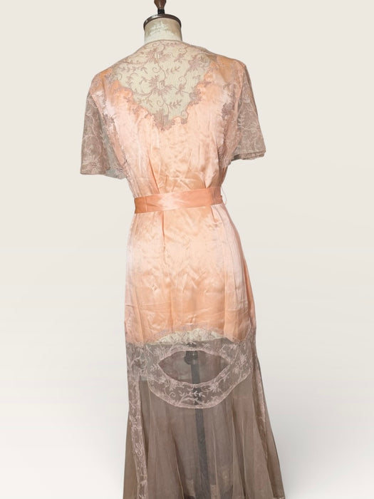 Patina, 30s peach silk and lace tulle belted wrap over dress/robe