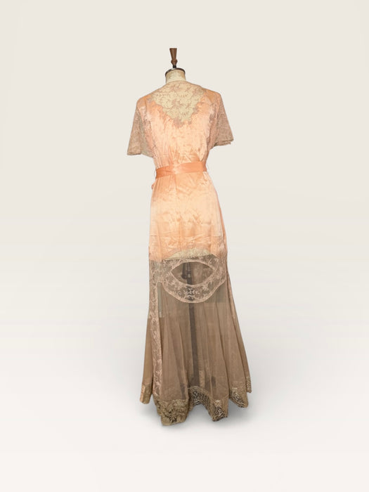Patina, 30s peach silk and lace tulle belted wrap over dress/robe