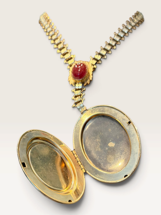 Jasmir, 1940s signed Hobe locket necklace with Carnelian stone