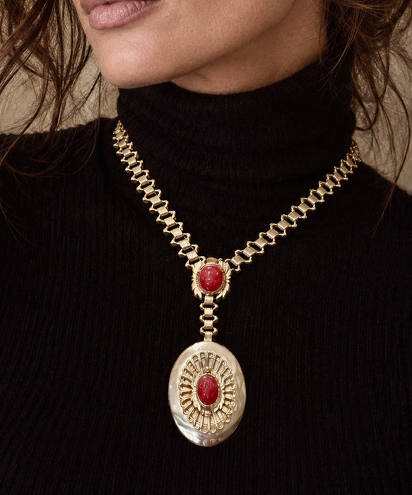 Jasmir, 1940s signed Hobe locket necklace with Carnelian stone