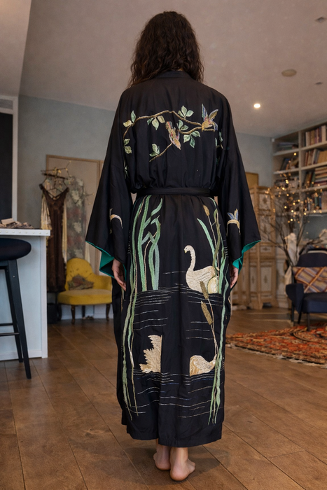 Plume, 40s silk embroidered Japanese Kimono