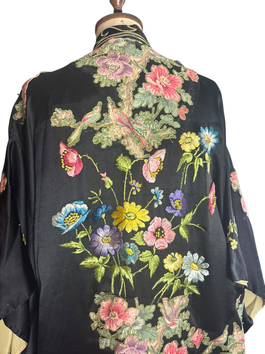 Morgane, 40s Mystical reworked silk embroidered kimono