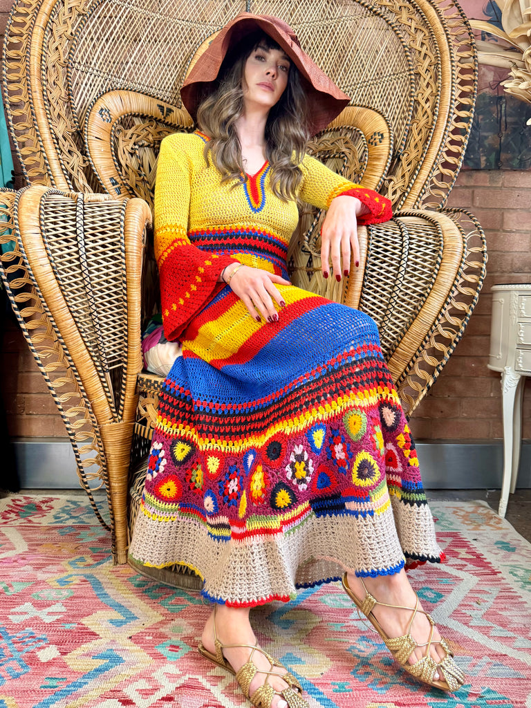 Jodie, 70s crochet long dress – One Vintage