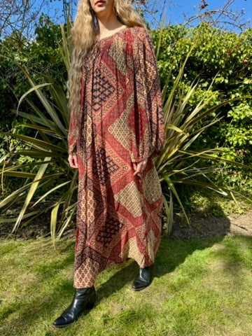 Bougie, 70s Indian cotton block print dress
