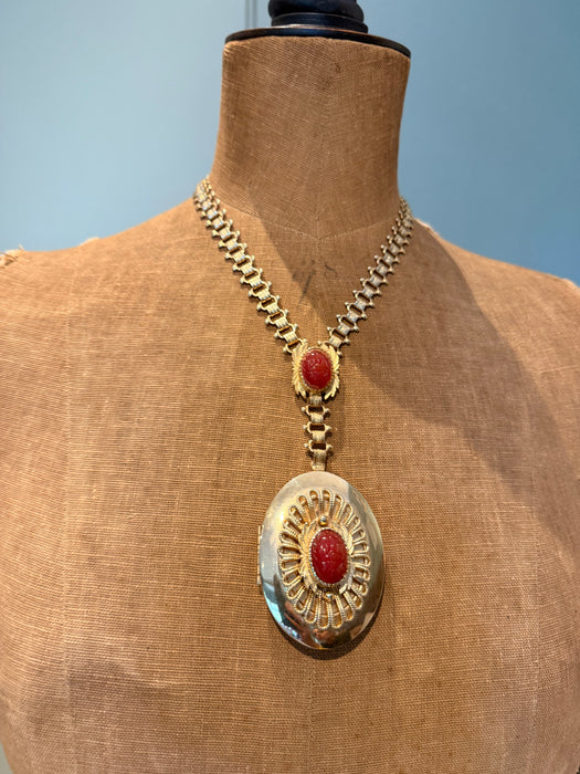 Jasmir, 1940s signed Hobe locket necklace with Carnelian stone