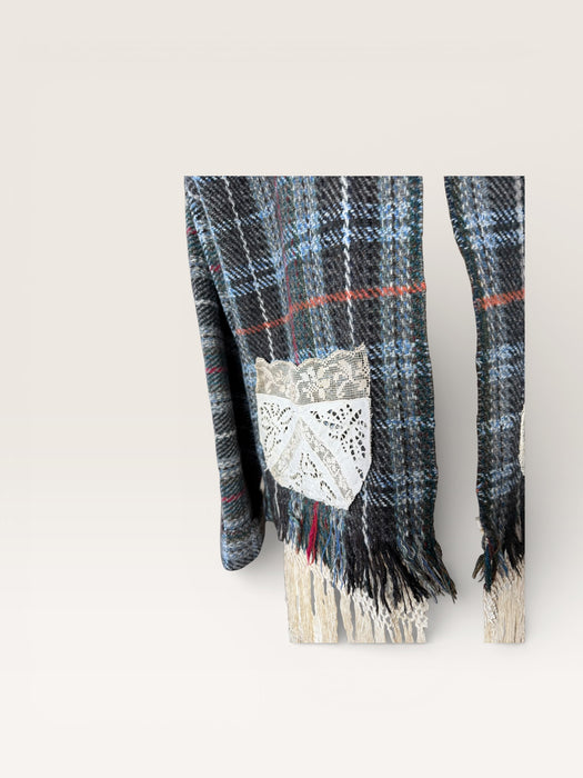 Tais, reworked 70s checked blanket with lace pockets and 20s glove