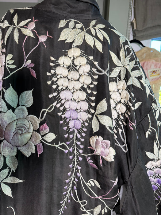 Chi, 1940s dark brown silk Japanese embroidered floral kimono