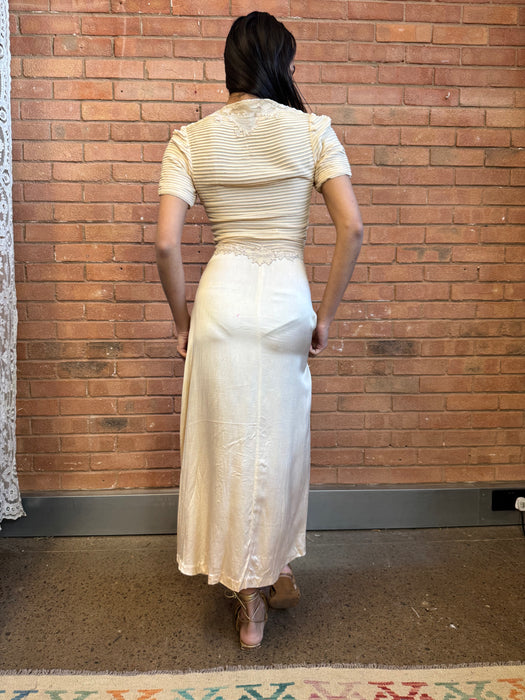 Ostuni, 30s cream silk and lace dress