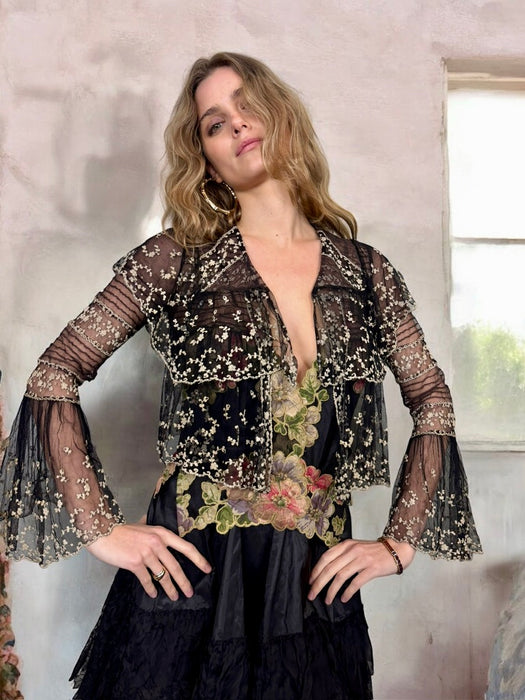 Blondie, 20s monochrome lace flair sleeve jacket