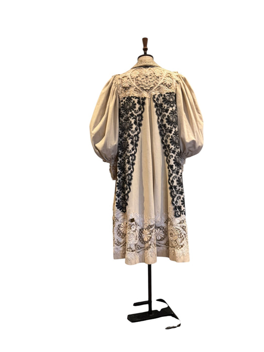 Ark, Victorian Museum worthy cream wool coat with balloon sleeves