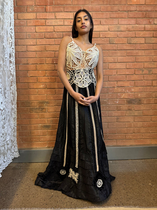 Frida, Victorian monochrome dress