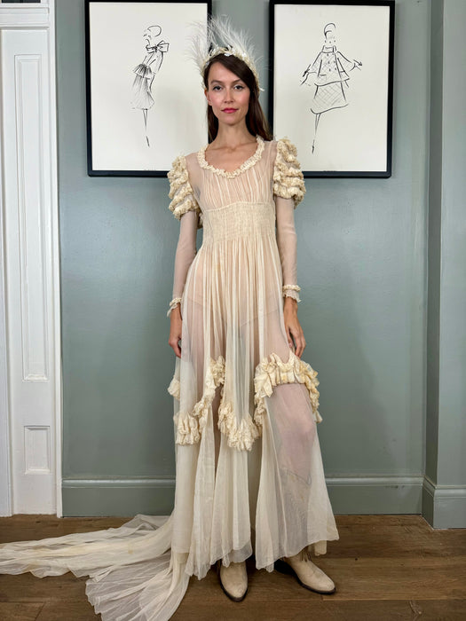 Yana, original 30s cream gown