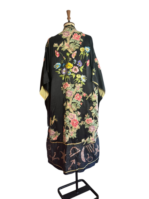 Morgane, 40s Mystical reworked silk embroidered kimono