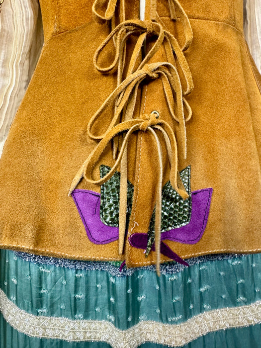 Effi, 70s suede embroidered waistcoat