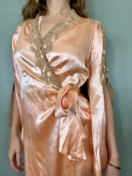 Appoline, 30s silk and lace peach robe with angel sleeves