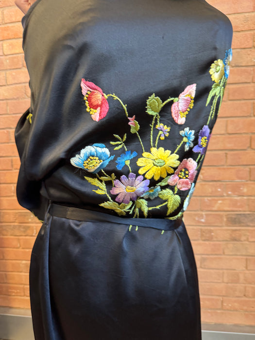 Jennifer, 40s floral black silk kimono